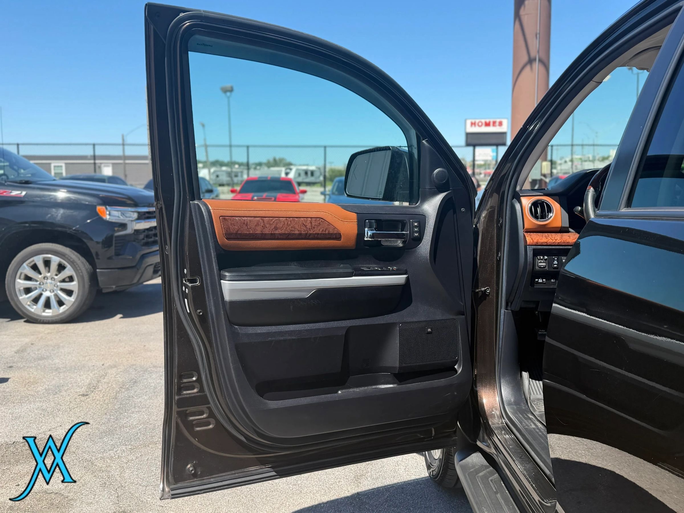 Used 2020 Toyota Tundra 1794 Edition AWD/4WD image 9