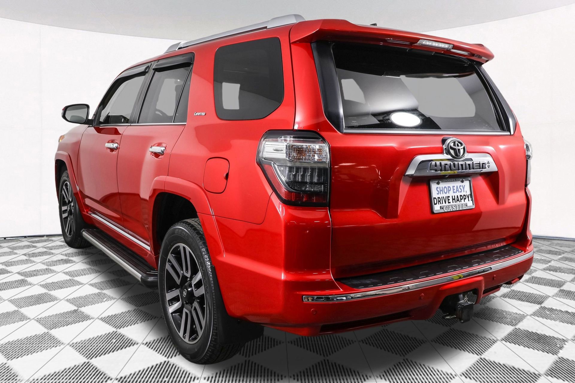 Used 2018 Toyota 4Runner Limited image 16