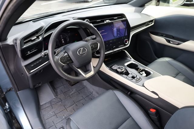Used 2023 Lexus RZ 450e Premium w/ Technology Package image 10