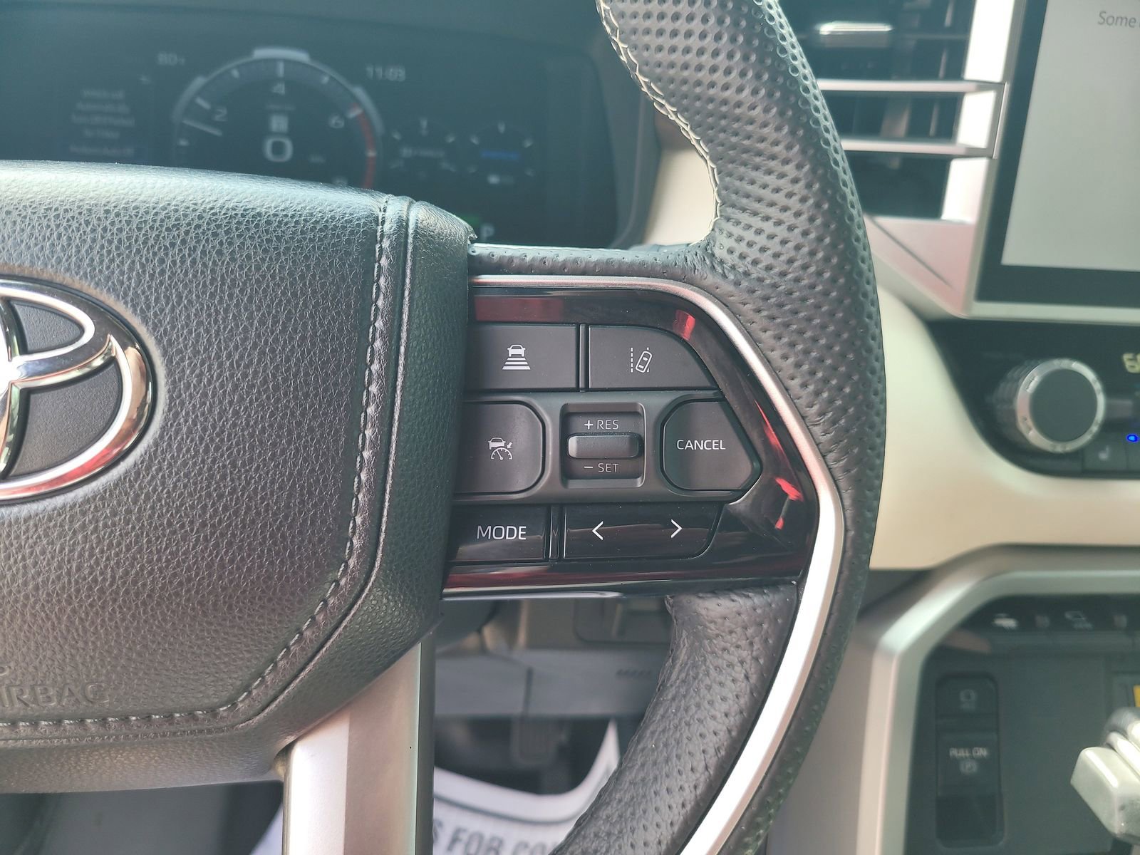 Used 2024 Toyota Sequoia Capstone AWD/4WD image 15