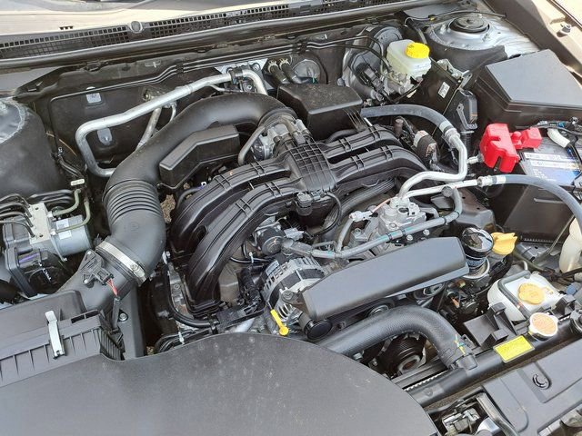 Used 2025 Subaru Outback Premium AWD/4WD image 33
