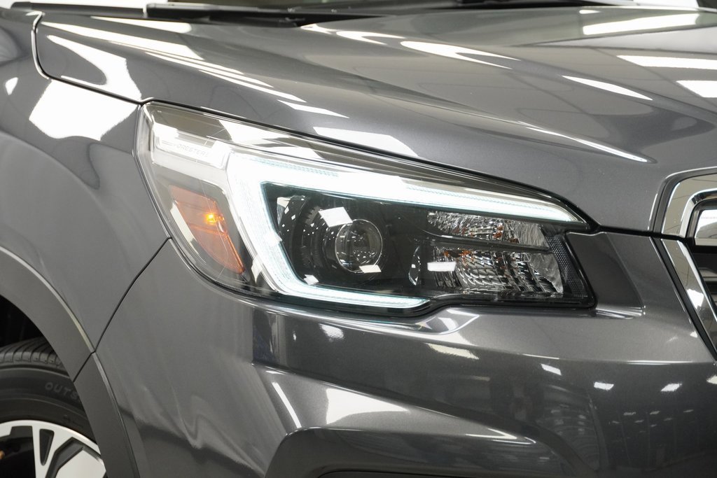 Used 2021 Subaru Forester Touring image 4