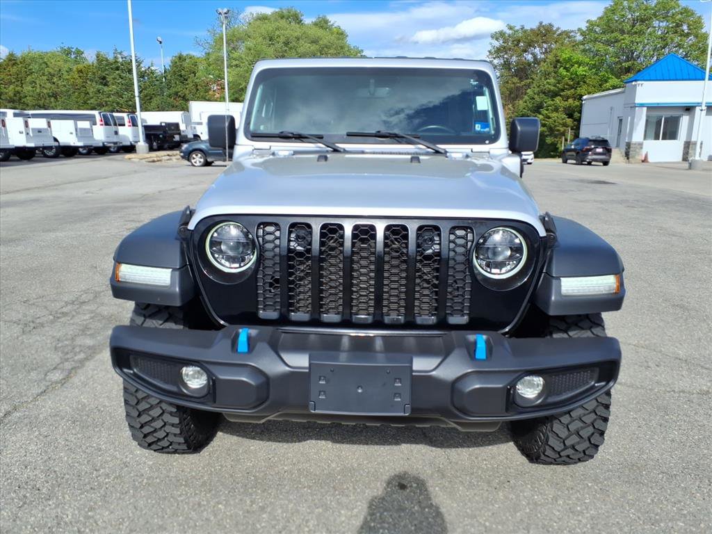 Used 2023 Jeep Wrangler Unlimited w/ Cold Weather Group AWD/4WD image 9