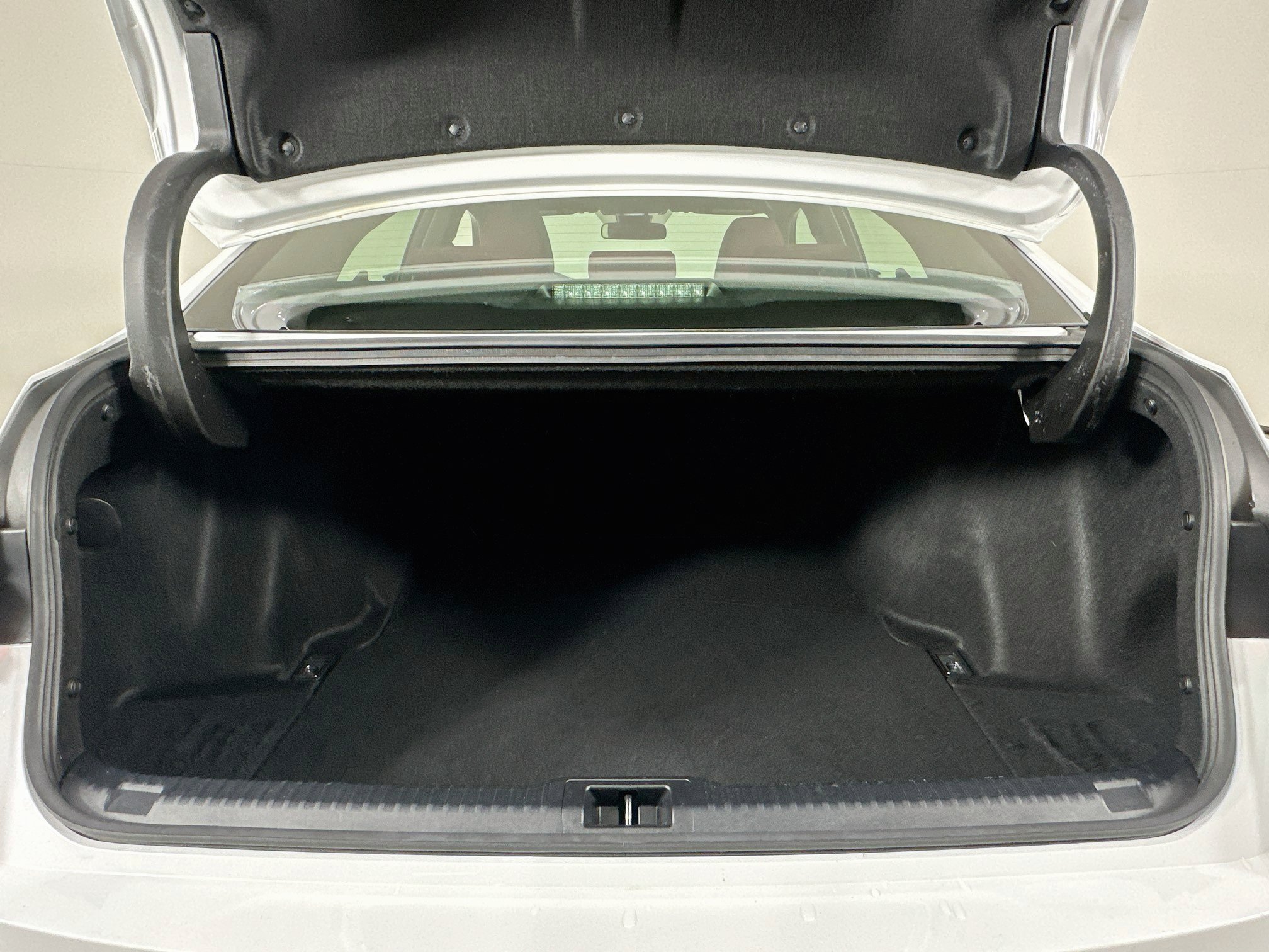 Used 2024 Lexus IS 350 F Sport RWD image 29