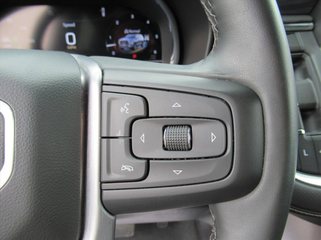 Used 2024 GMC Yukon XL SLT w/ SLT Premium Package image 24