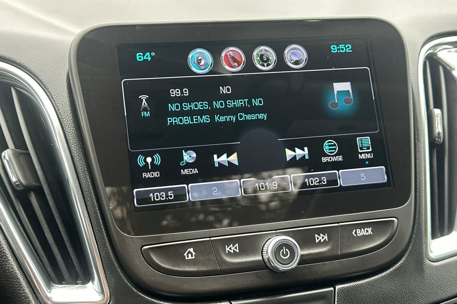 Used 2017 Chevrolet Malibu Premier w/ Premier Sun and Wheel Package FWD image 17