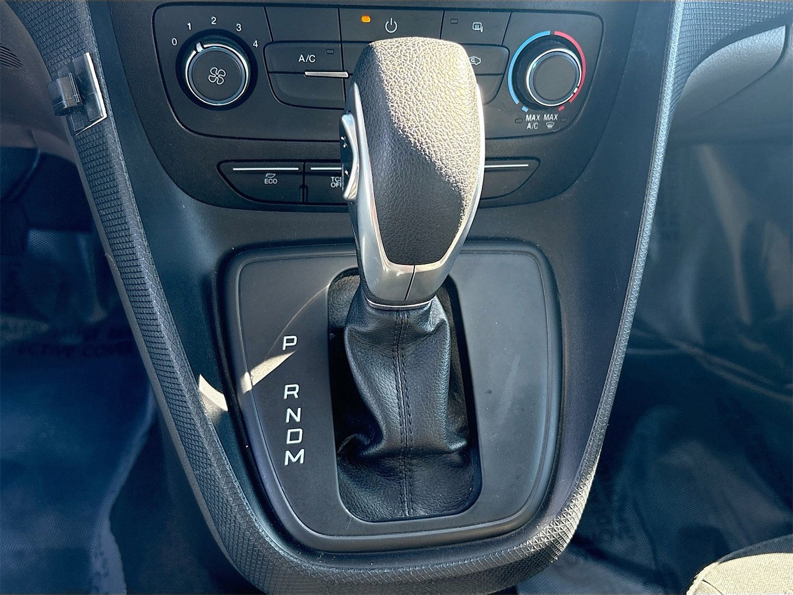 Used 2023 Ford Transit Connect XL image 16