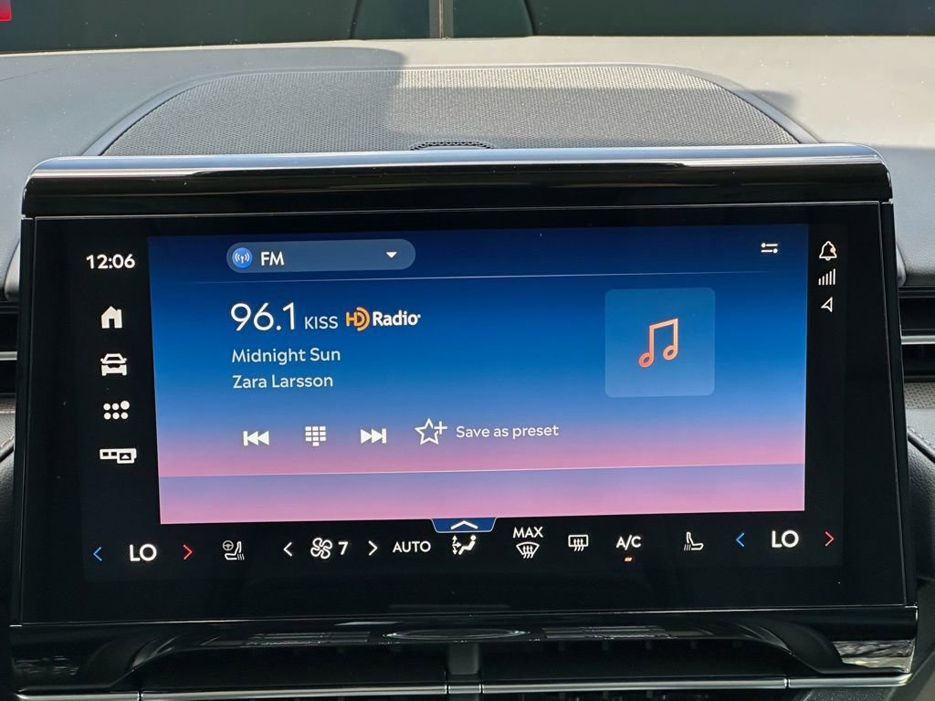 New 2026 Lincoln Nautilus Premier w/ Equipment Group 102A AWD/4WD image 12
