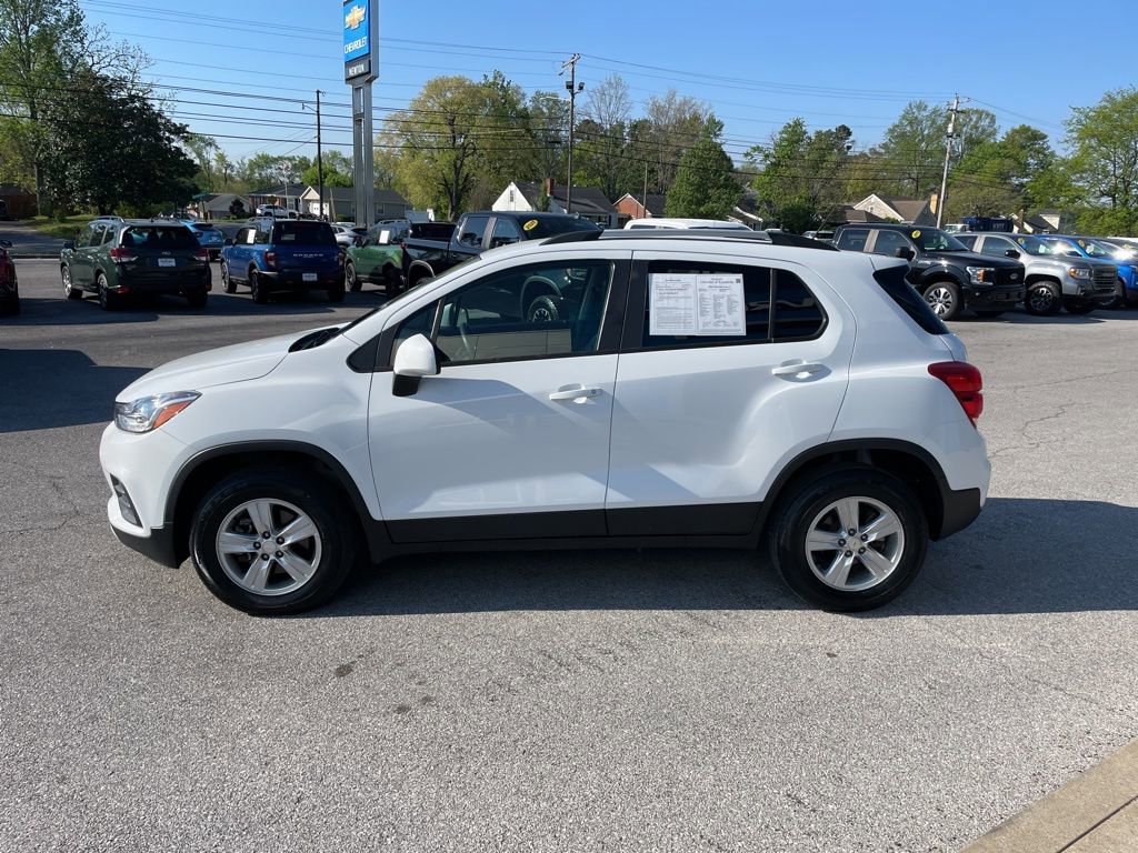 Used 2022 Chevrolet Trax LT AWD/4WD image 45