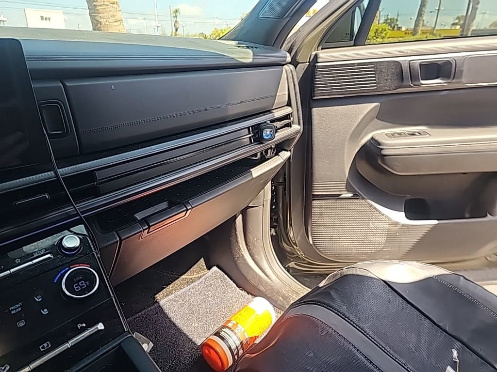 Used 2025 Hyundai Santa Fe Calligraphy image 24