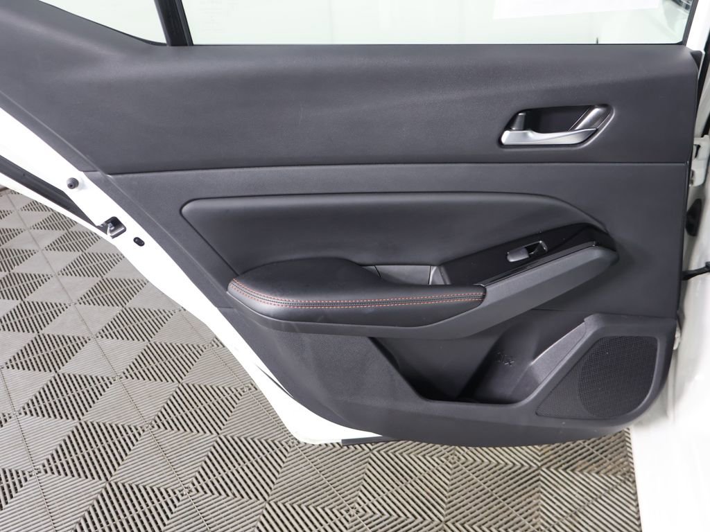 Used 2024 Nissan Altima 2.5 SR image 21