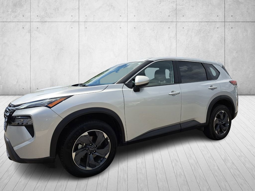Used 2025 Nissan Rogue SV image 1