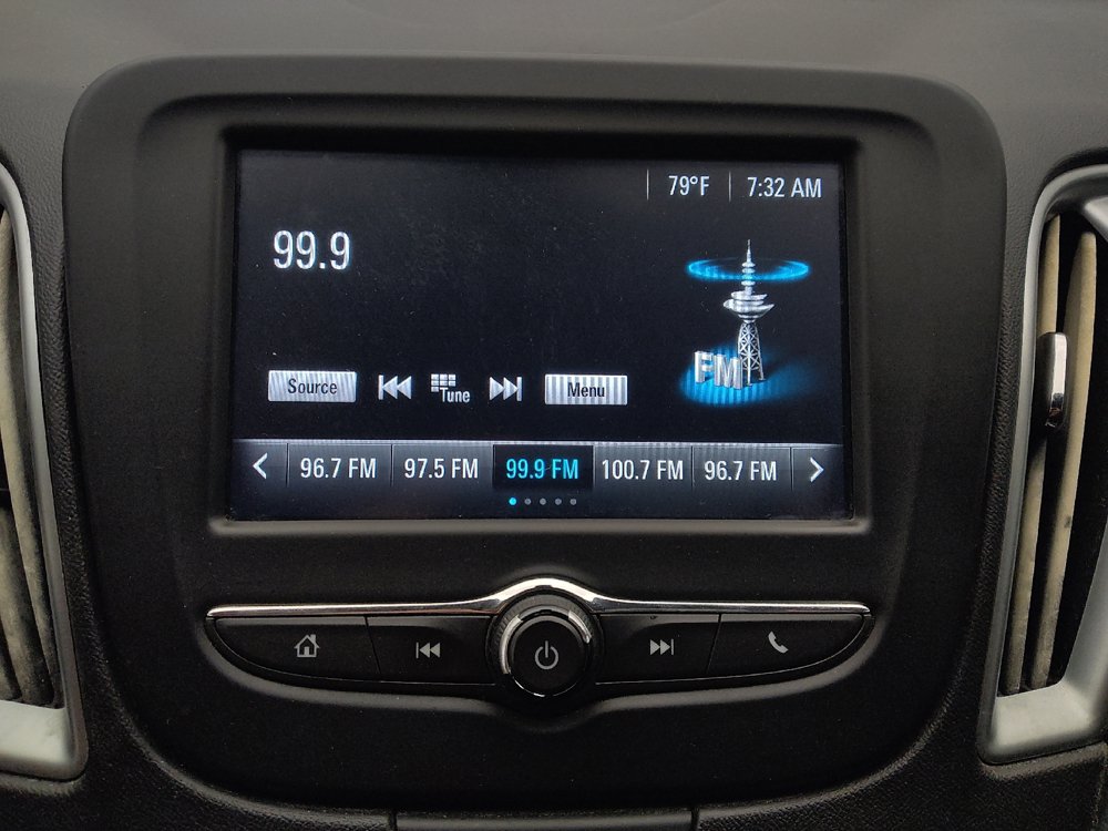 Used 2018 Chevrolet Malibu LS FWD image 25