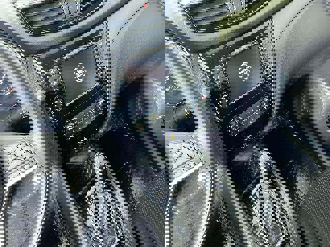 Used 2019 Nissan Rogue Sport S w/ Appearance Package image 23