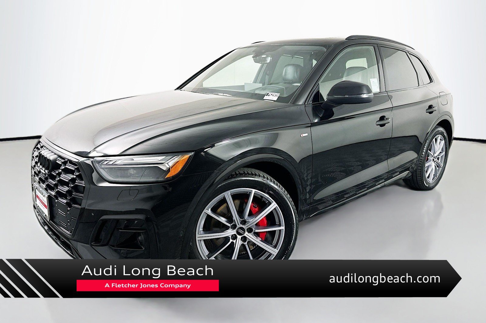 Used 2024 Audi Q5 e Prestige w/ Prestige Package