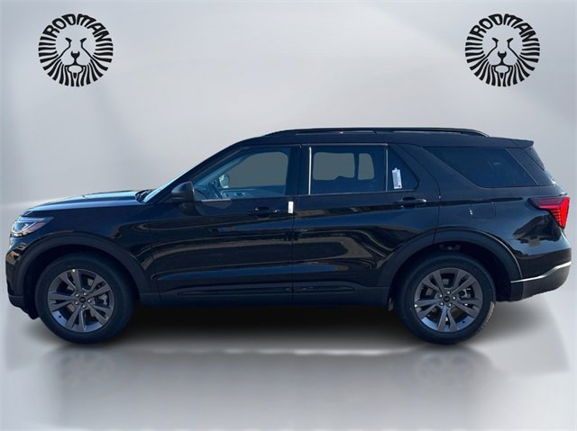 New 2026 Ford Explorer Active image 8