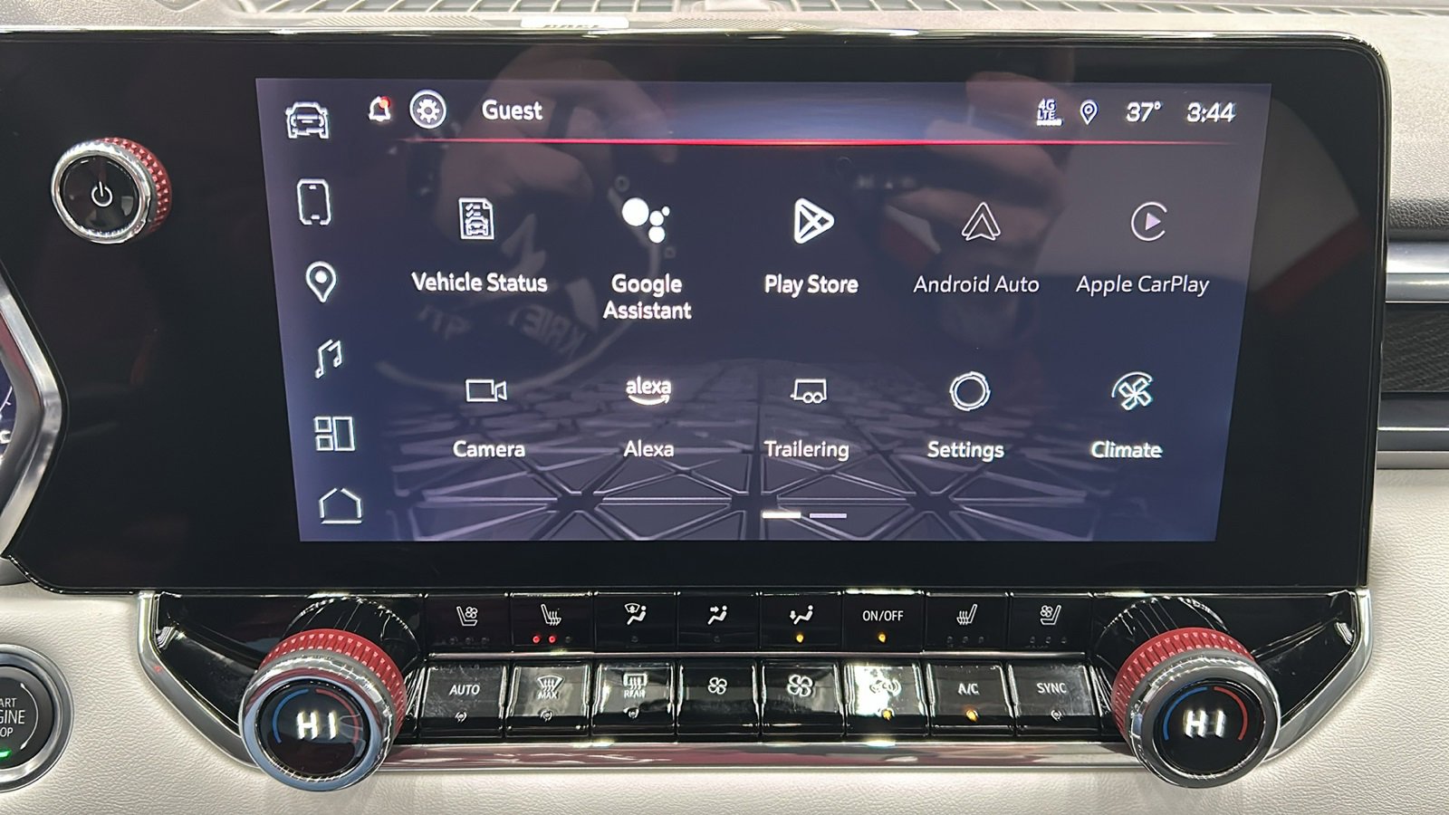 Used 2024 GMC Canyon AT4X image 21