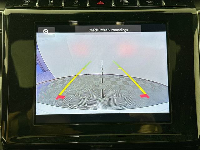 Used 2023 Jeep Grand Cherokee Altitude image 13