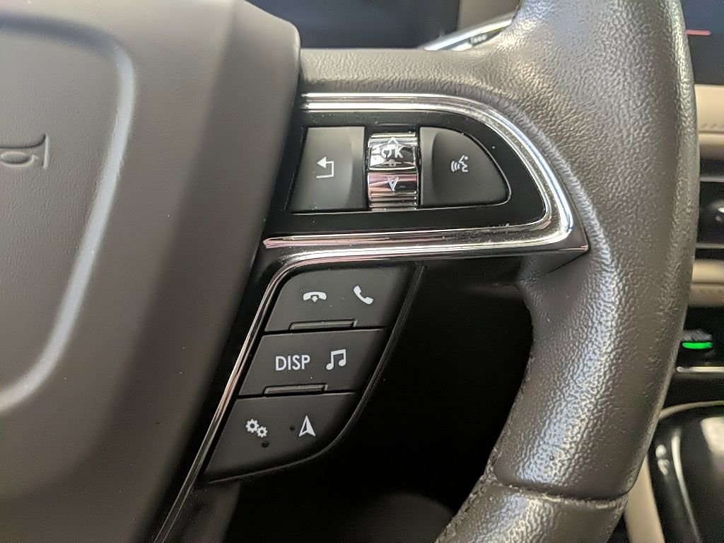 Certified 2023 Lincoln Nautilus FWD image 16