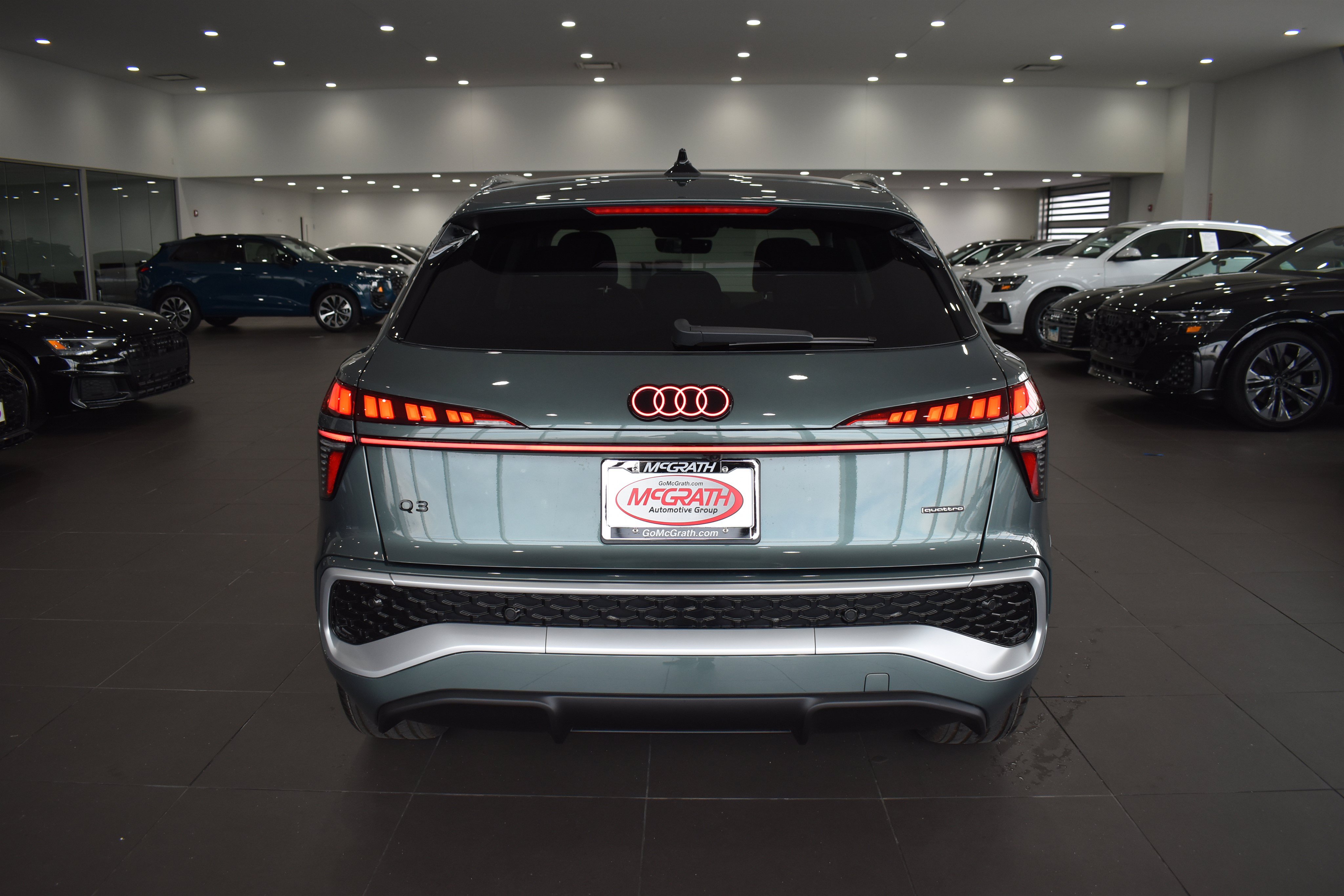 New 2026 Audi Q3 quattro 2.0T AWD/4WD image 6