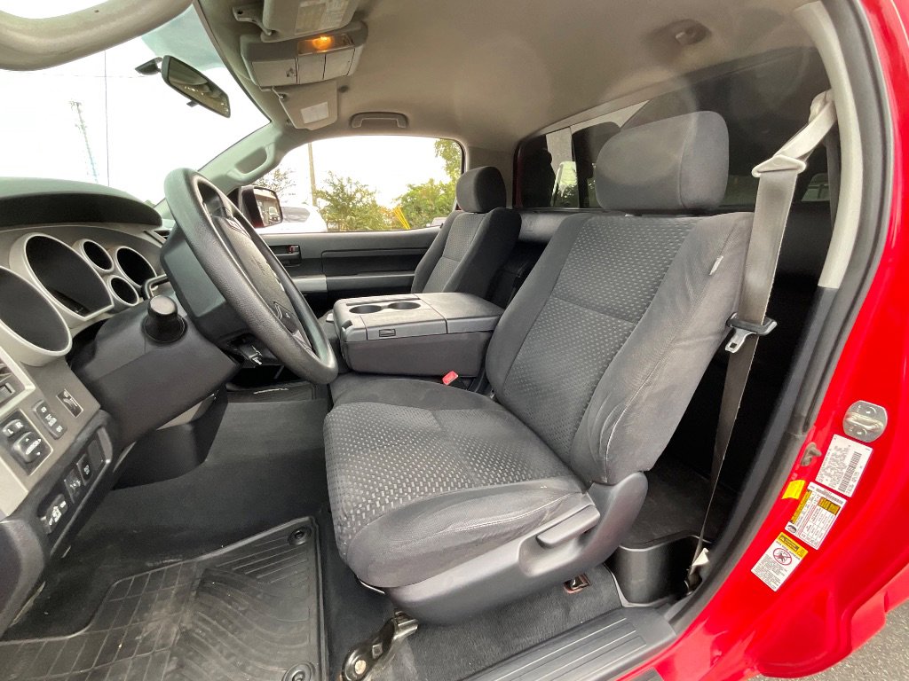 Used 2013 Toyota Tundra 4x4 Regular Cab Long Bed w/ SR5 Pkg image 12