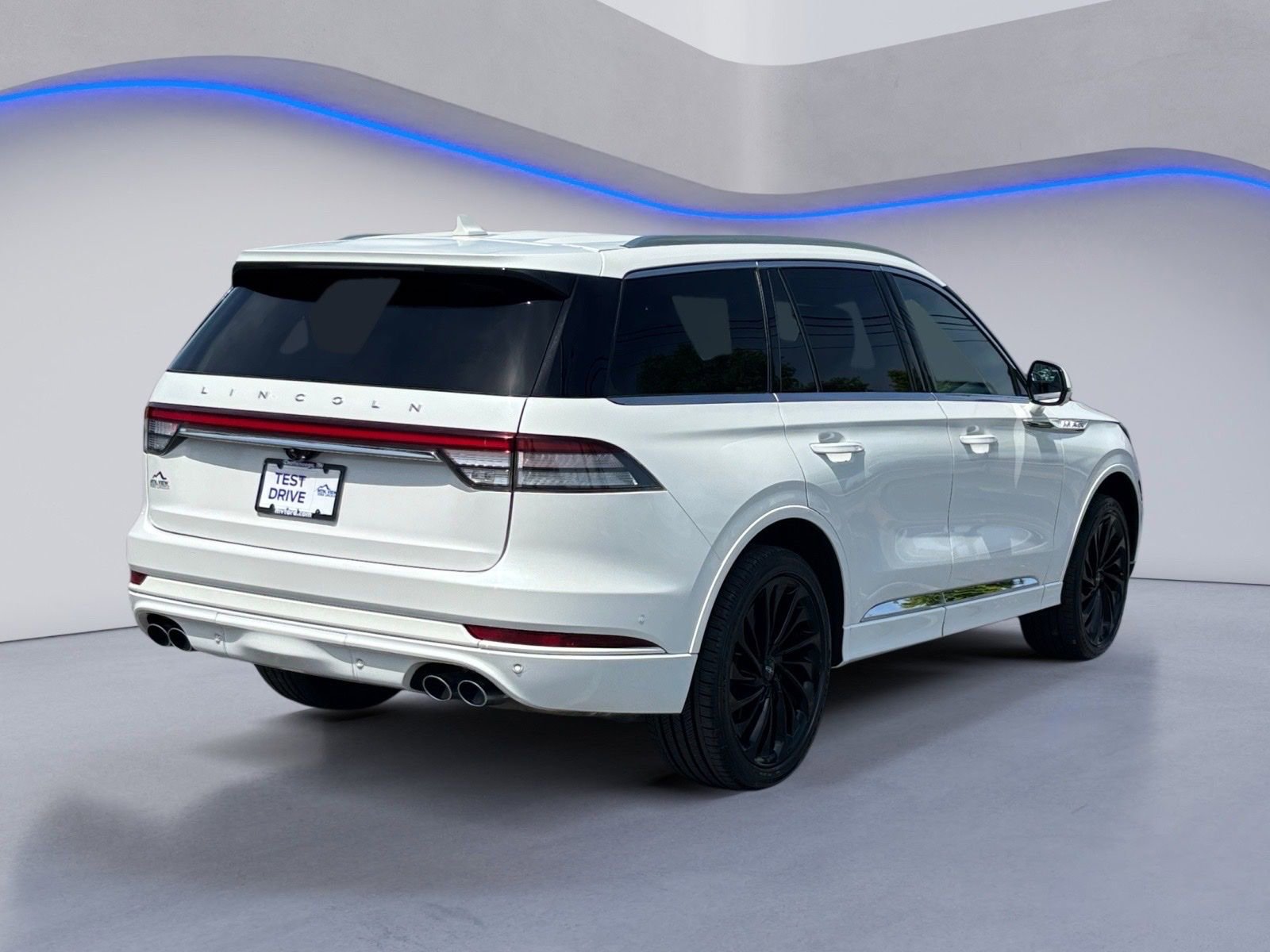 Used 2022 Lincoln Aviator Reserve w/ Equipment Group 201A image 10