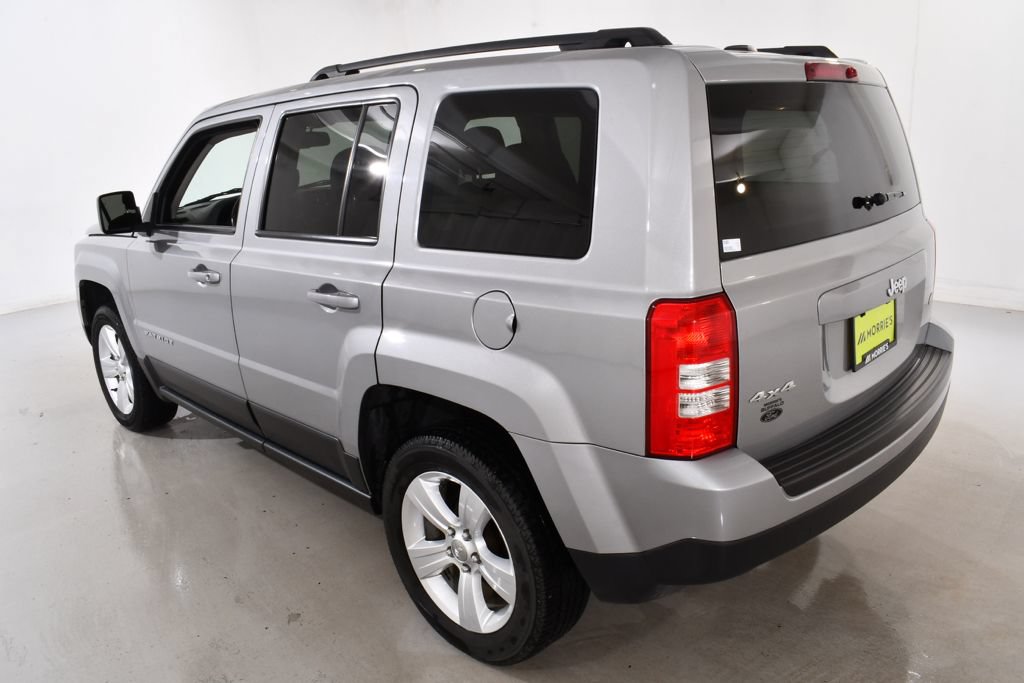 Used 2015 Jeep Patriot Latitude AWD/4WD image 15