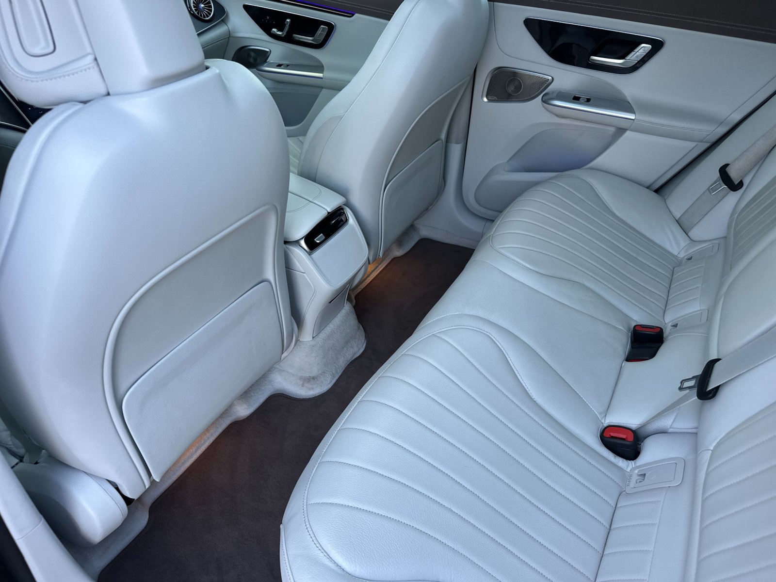 Certified 2023 Mercedes-Benz EQE 500 4MATIC SUV image 13