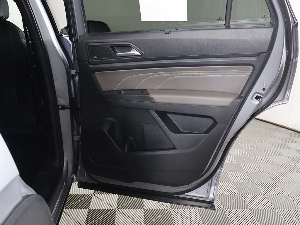 Used 2023 Volkswagen Atlas Cross Sport SEL Premium R-Line AWD/4WD image 29