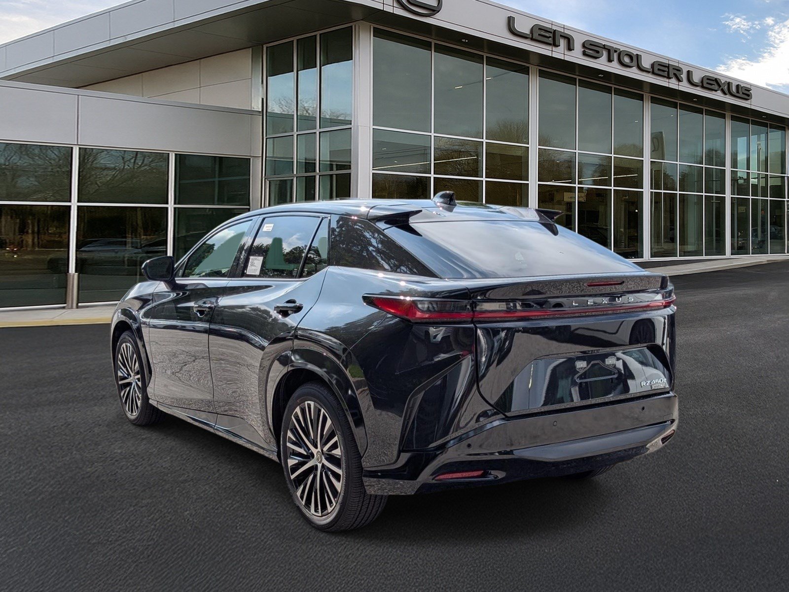 New 2026 Lexus RZ 450e AWD image 3