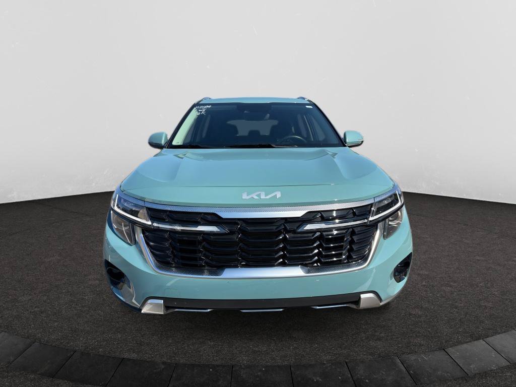 Used 2026 Kia Seltos EX w/ EX Sunroof Package FWD image 2