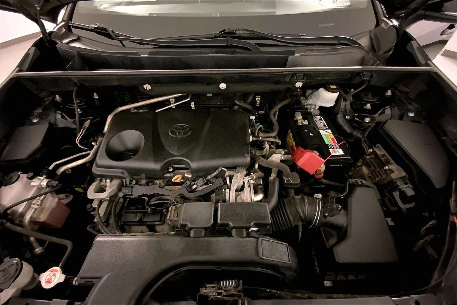 Used 2019 Toyota RAV4 XLE image 10