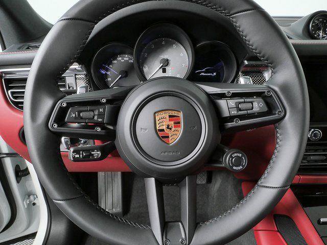 New 2026 Porsche Macan S AWD/4WD image 10