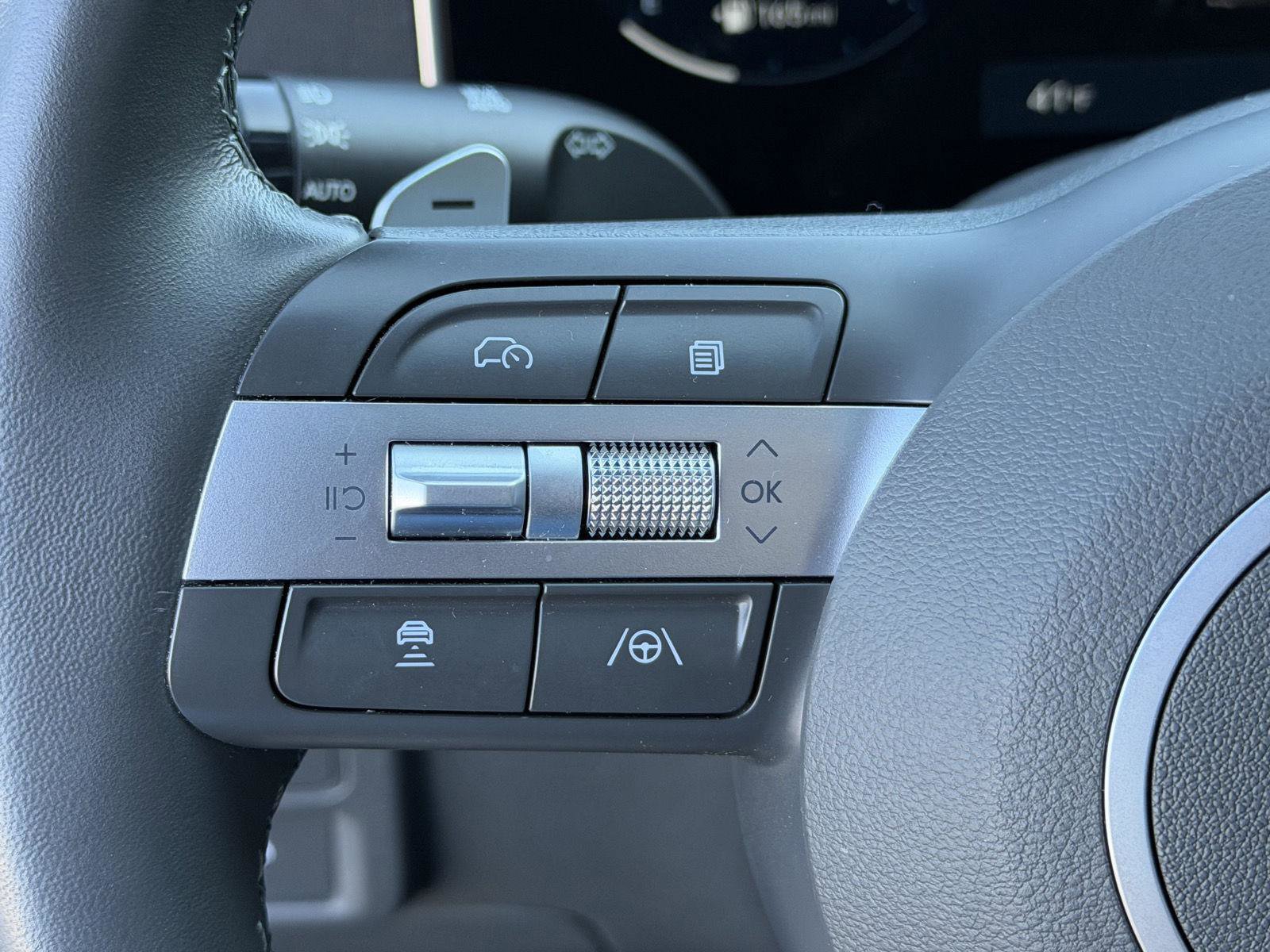 Certified 2024 Hyundai Sonata SEL w/ Convenience Package image 18