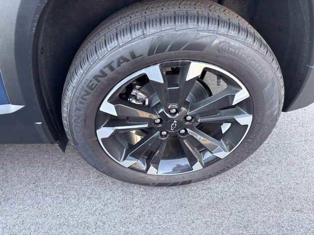 New 2027 Chevrolet Equinox RS w/ Convenience Package III FWD image 22