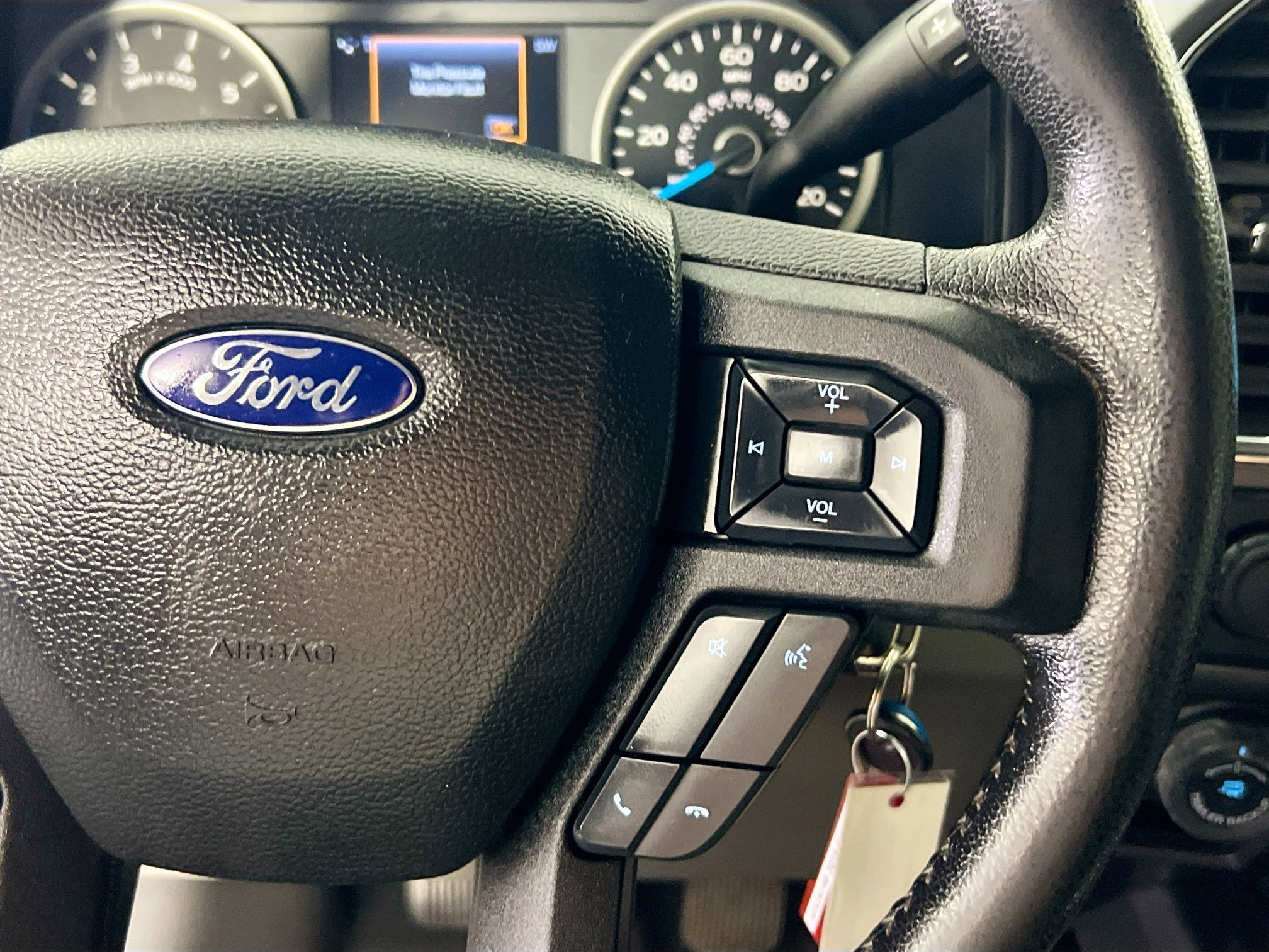Used 2016 Ford F150 XLT w/ Equipment Group 302A Luxury AWD/4WD image 19