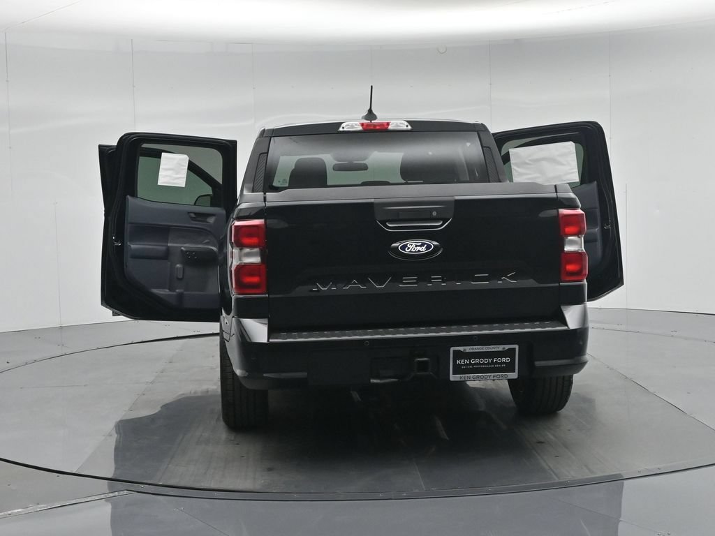 New 2026 Ford Maverick Lobo AWD/4WD image 32