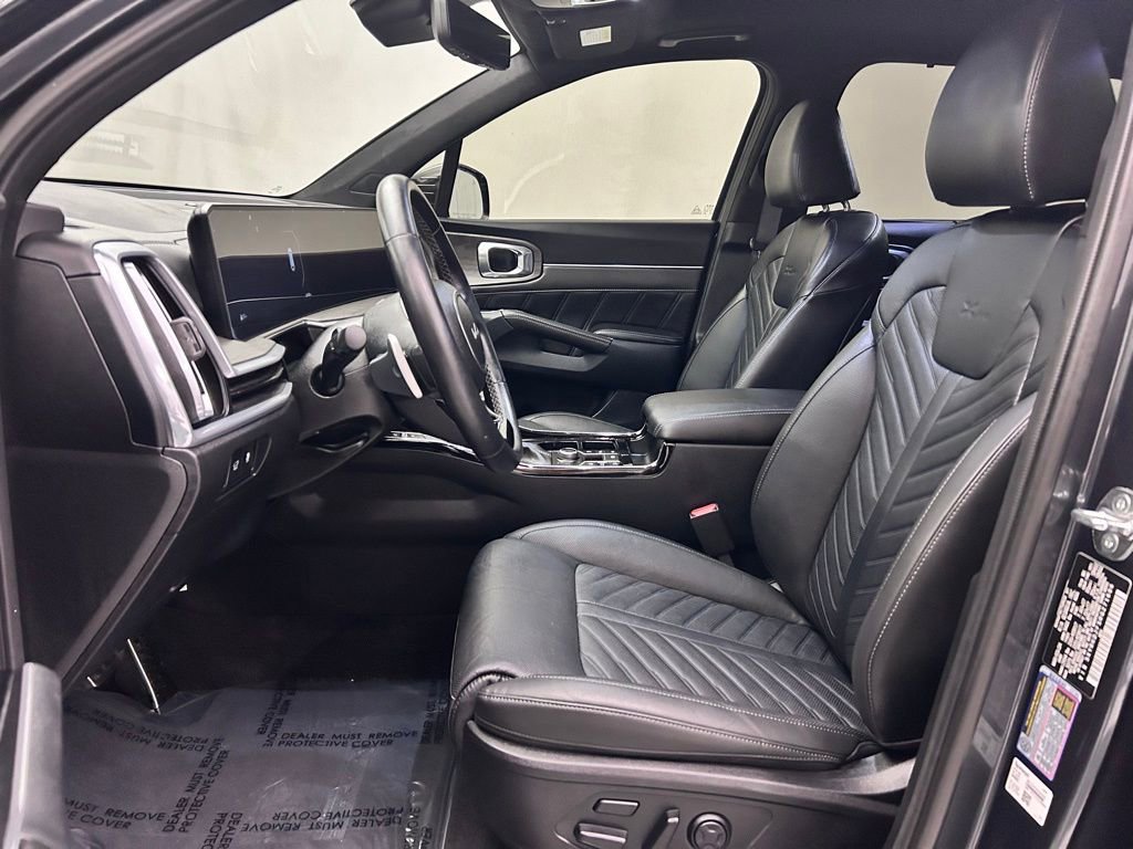 Used 2024 Kia Sorento SX Prestige image 12