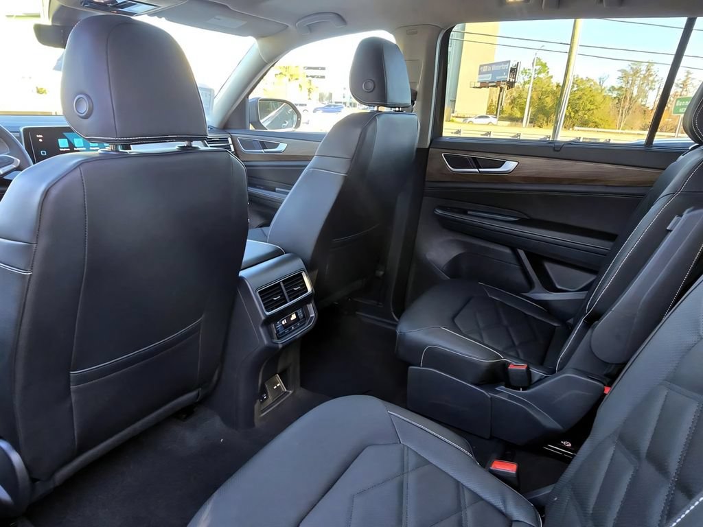 New 2026 Volkswagen Atlas SE FWD image 27