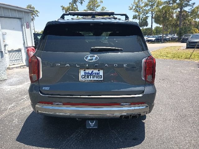 Used 2023 Hyundai Palisade Calligraphy w/ Cargo Package FWD image 4