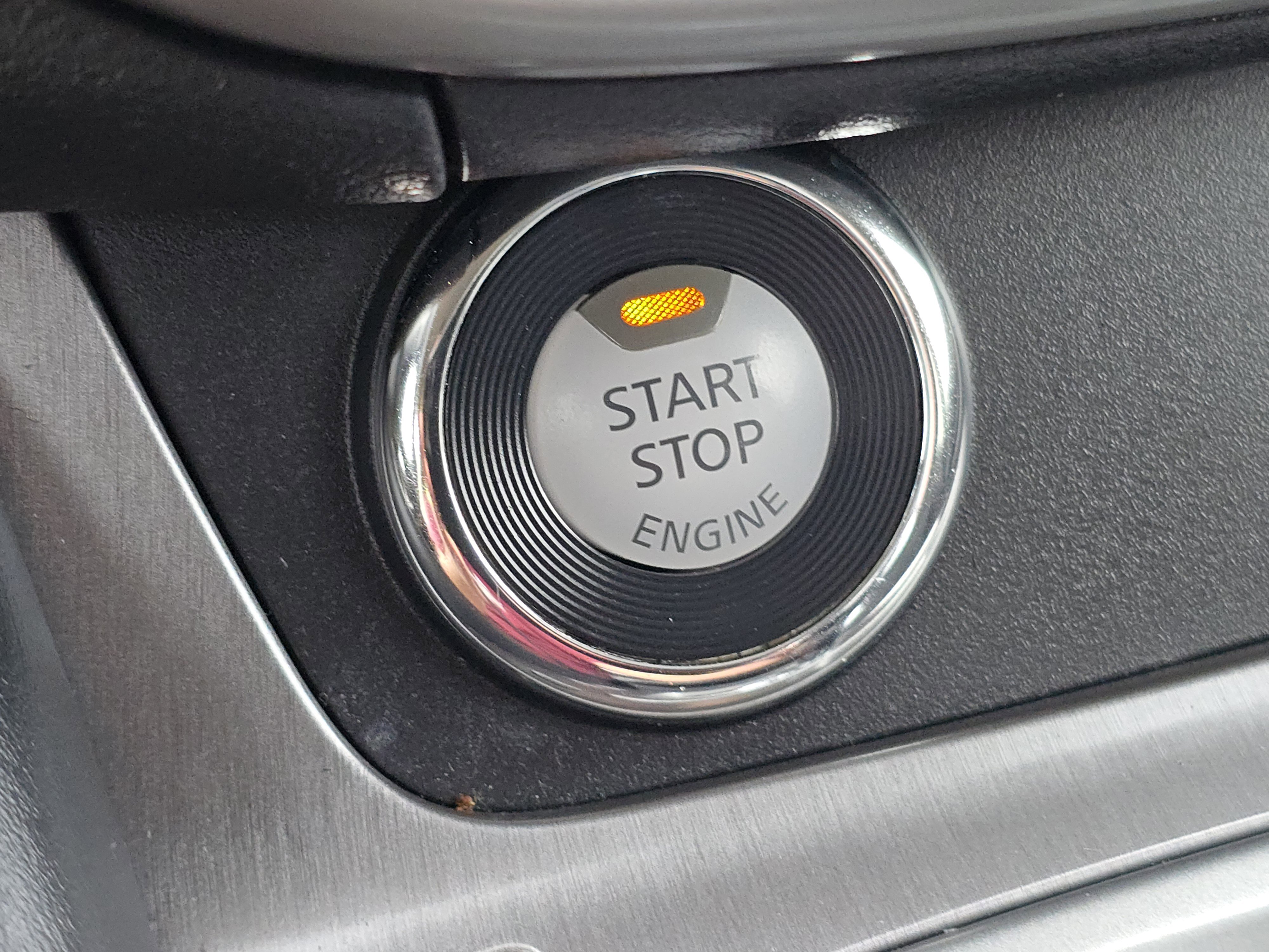 Used 2022 Nissan Murano S image 9