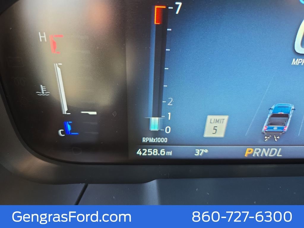 Certified 2025 Ford Maverick Lariat w/ Black Appearance Package image 26