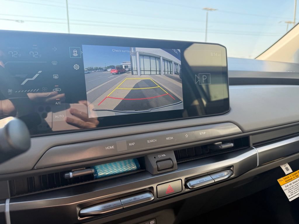 New 2027 Kia EV3 Wind FWD image 19