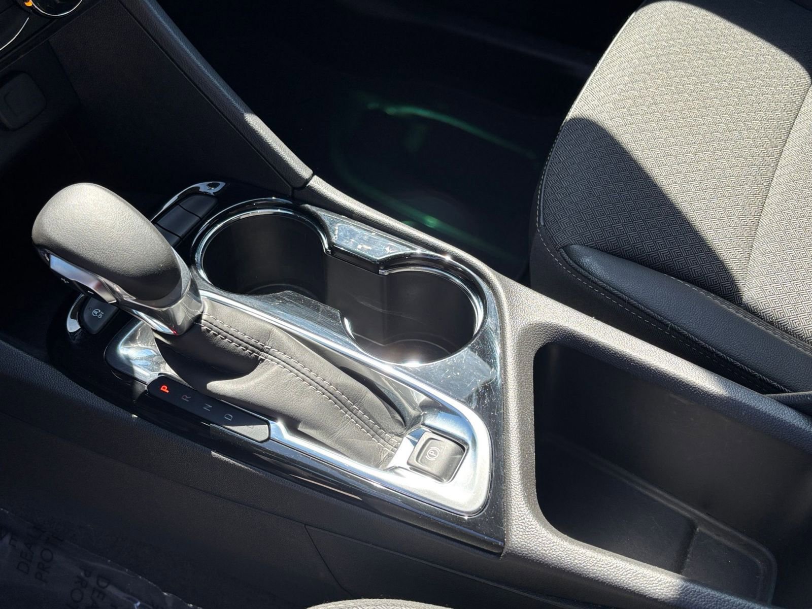 Used 2025 Buick Encore GX Preferred image 42