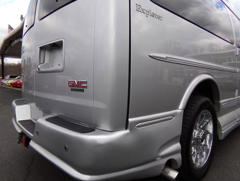 Used 2013 GMC Savana 2500 Extended image 10