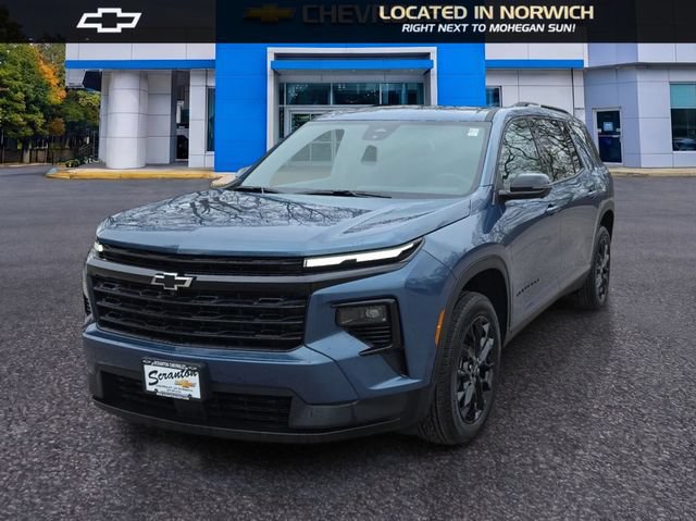 New 2026 Chevrolet Traverse LT w/ Midnight/Sport Edition FWD image 1
