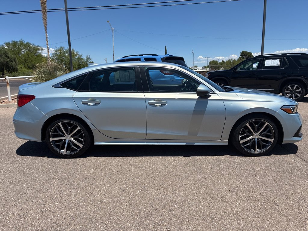 Used 2022 Honda Civic Touring image 6