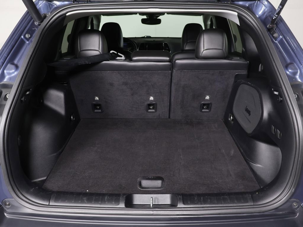 Used 2021 Jeep Cherokee Limited image 16