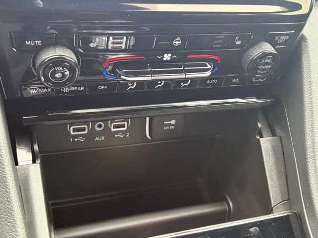 New 2025 Jeep Grand Cherokee Limited w/ Black Appearance Package AWD/4WD image 23
