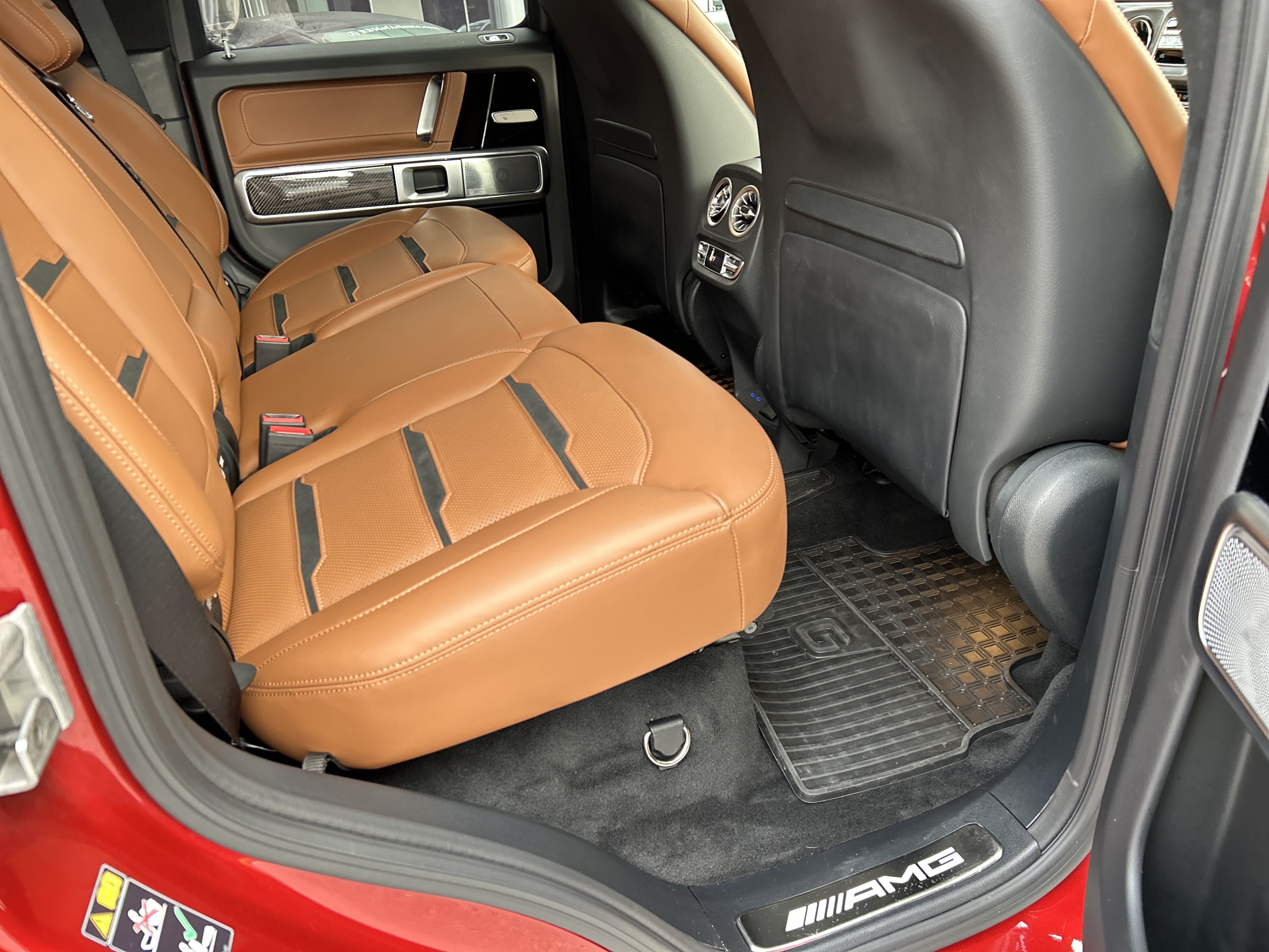 Certified 2025 Mercedes-Benz G 63 AMG 4MATIC image 43